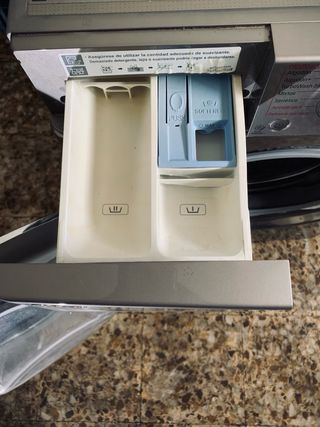 Lavadora y Secadora LG 9kg Steam 2en1