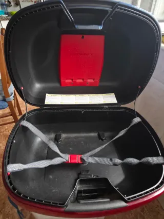 Baúl Givi 46L Monokey System Suzuki Vstrom