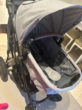 Carro de bebé Kinderkraft gris