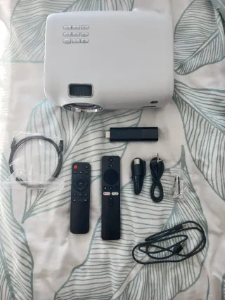 Proyector Howwoo Blanco