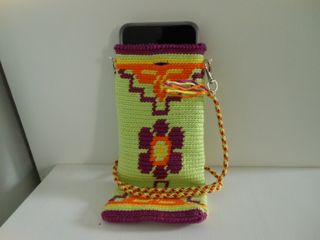 Portacellulare artigianale all'uncinetto in cotone