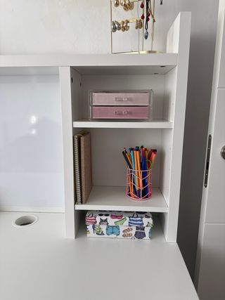 Escritorio Blanco Ikea con Estantería