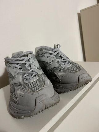 Scarpe Lacoste Grigie