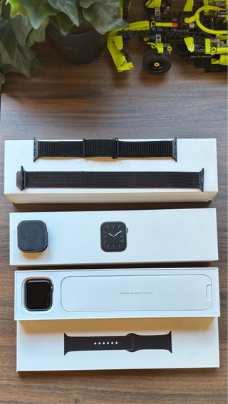 Apple Watch Series 5 44mm
