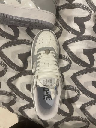 Zapatillas Bape Originales Gris y Blanco