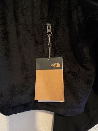Chaqueta The North Face Negra crop top