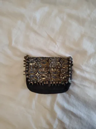 Bolso étnico pequeño con abalorios