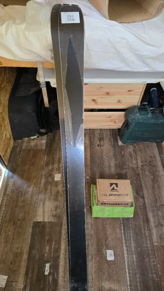 Esquís de travesía Elan