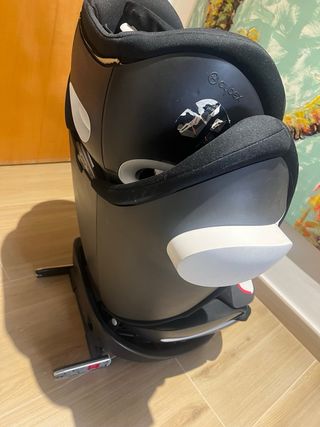 Silla coche Cybex negra