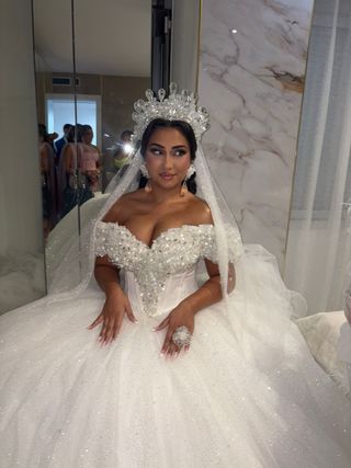 Vestido de Novia Blanco y Plateado