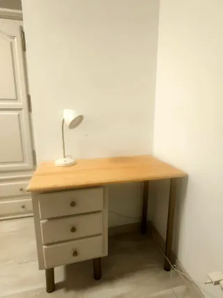 Escritorio madera maciza provenzal