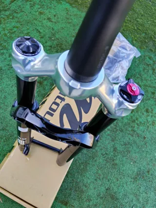 HORQUILLA MANITOU R7 PRO 27,5"+/ 29"