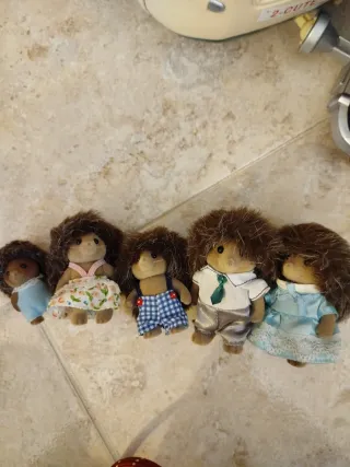 Caravana, monovolumen y familia  erizos Sylvanian