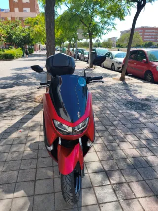 Yamaha Nmax 125 2022 Scooter 32.000 km