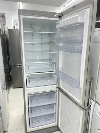 Nevera Samsung Combi Plata