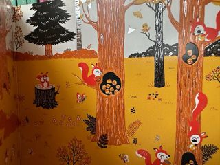 0-3 NUEVO. Un paseo por el bosque. Libro infantil
