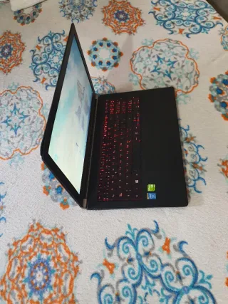 Acer Nitro V i7
