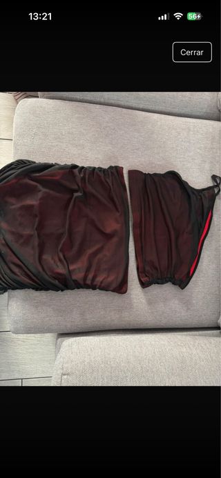 Vestido negro y rojo