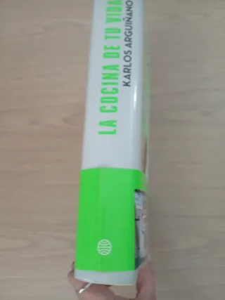 Libro de cocina de Karlos Arguiñano