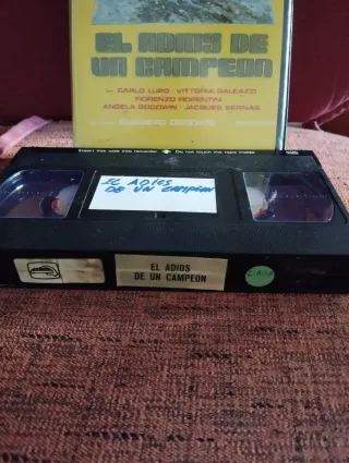 VHS  VIDEOCLUB El Adios De Un Campeon