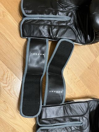 Guantes de boxeo Leone nuevos (16 onzas)