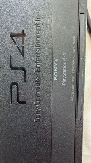 Consola PlayStation PS4 500GB Negra + Mando