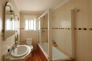 Habitación en piso compartido con otra persona
