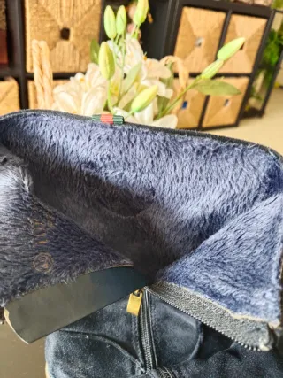 Botines azules de ante