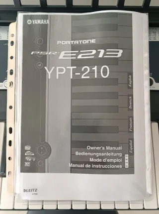 Teclado Yamaha YPT-210 con soporte