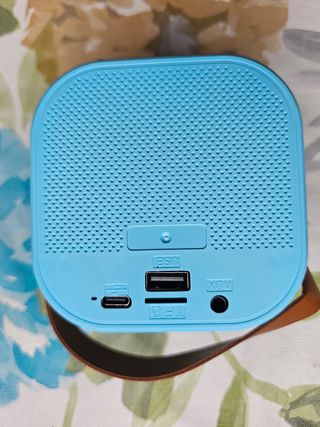 Altavoz Bluetooth con Micrófono