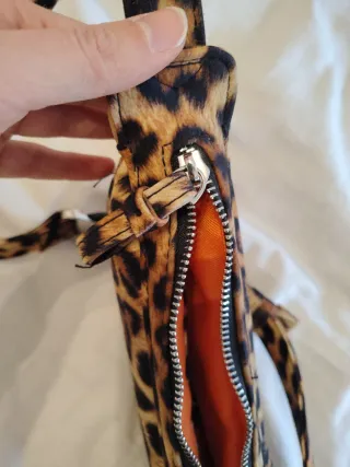 Riñonera Leopardo Zara