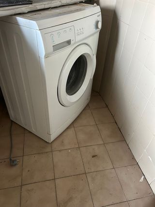Lavadora blanca
