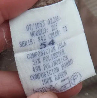 Americana cuadros beige y verde