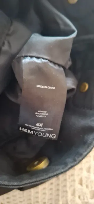 Borsa nera con volant