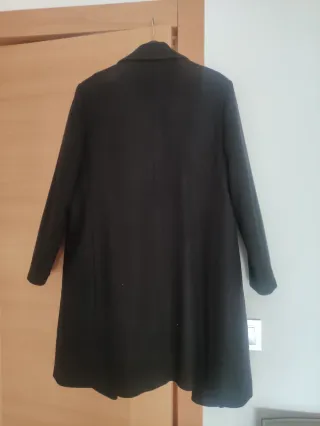 Abrigo de paño azul oscuro