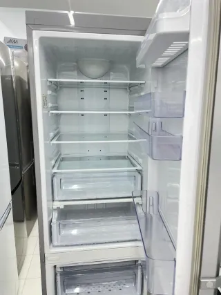Nevera Samsung Combi Plata