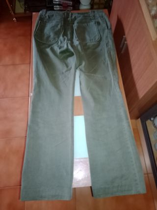 Pantalones verdes mujer poco uso