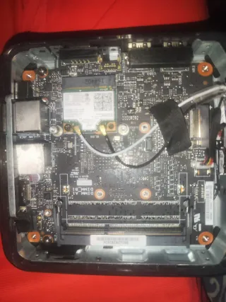 Mini PC Asus UN45 Negro