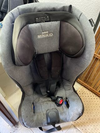 Silla bebe contramarcha Axkid Minikid