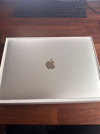 Macbook Pro 13” 2017 Plata
