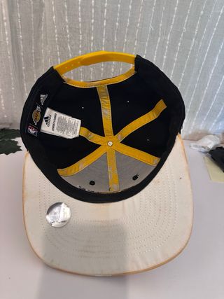 Gorra Adidas Los Angeles Lakers para niño