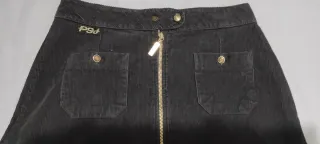 2 faldas vintage  de pana 1 x 6 e. Las 2 x 10 e.