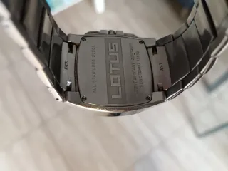 Reloj cronómetro LOTUS