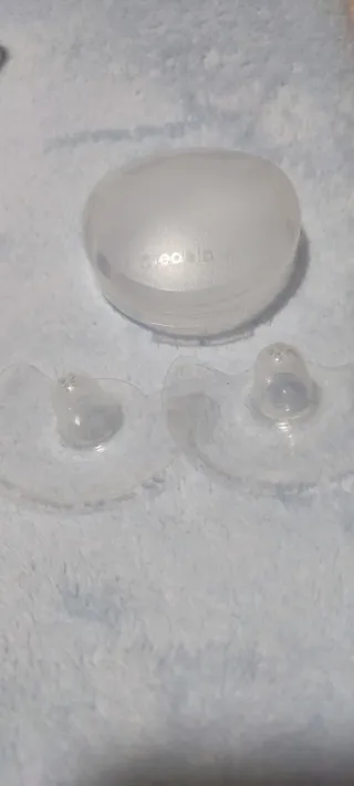 Lote Medela (Sacaleches mas accesorios)