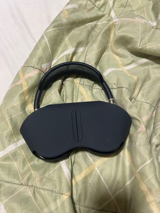 Apple AirPods Max Space Gray