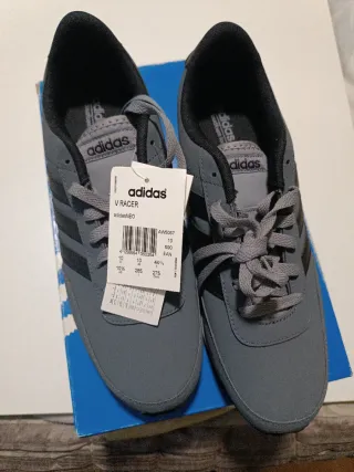 Adidas Neo V Racer Gris Talla 44 2/3 a estrenar