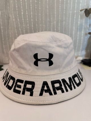 Sombrero bucket Under Armour reversible