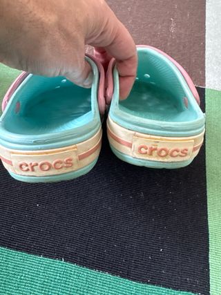 Crocs Talla 33/34 Azul y Rosa
