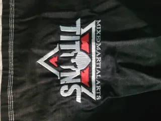 Pantalón corto MMA Pantarei