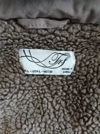 Abrigo verde militar con capucha Trafaluc